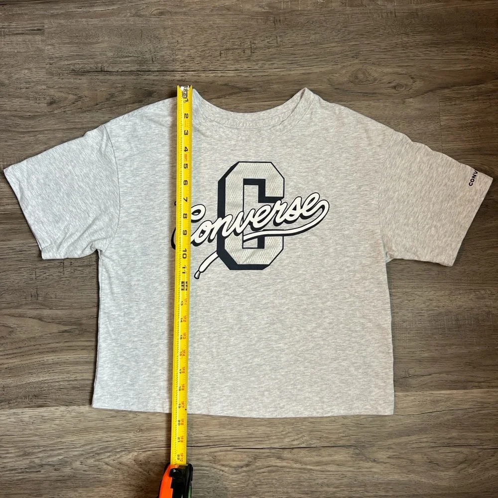 Converse Girl's Light Gray Short‎ Sleeve Tee with Logo Size Large